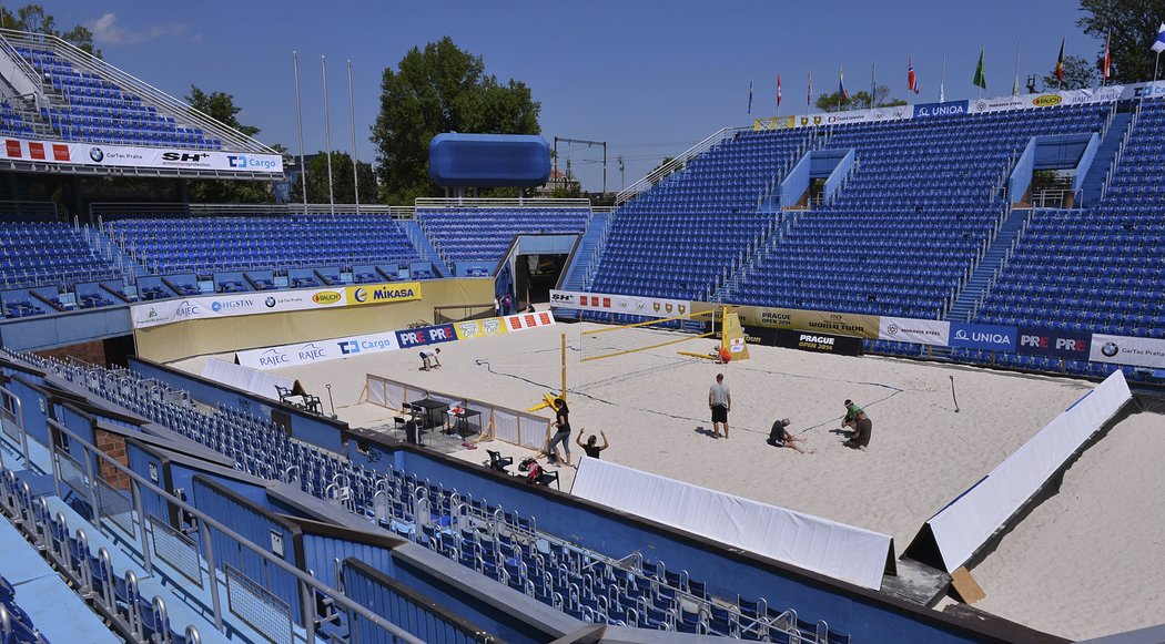 Centrkurt na Štvanici je připraven na středeční start turnaje