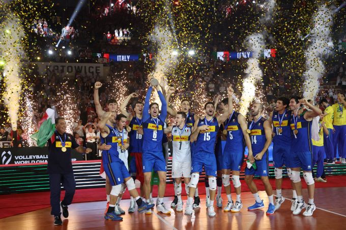 Konec polské nadvlády. Italský volejbal slaví triumf na MS po 24 letech Konec polské nadvlády. Italský volejbal slaví triumf na MS po 24 letech