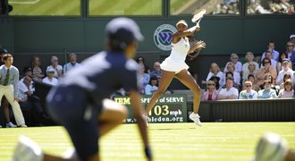 Drsné testy i dřina za almužnu. Co nevíte o sběračích ve Wimbledonu