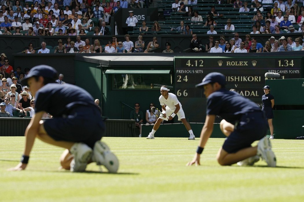 Sběrači ve Wimbledonu jsou připraveni do akci