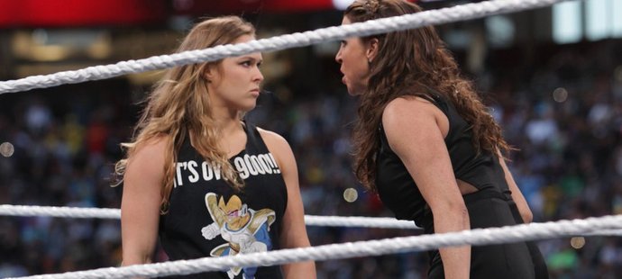 Stane se Ronda Rouseová wrestlerkou?