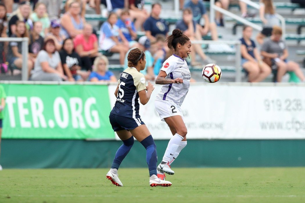 Úspěšná fotbalistka Sydney Leroux-Dwyerová hraje za Orlando Pride