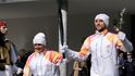 V Olympii zapálili oheň pro zimní hry v Miláně a Cortině, poprvé pod střechou