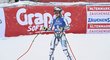 Ester Ledecká po sjezdu v Zauchensee. Lyže by ráda zkusila i na olympiádě. Ester Ledecká po sjezdu v Zauchensee. Lyže by ráda zkusila i na olympiádě.