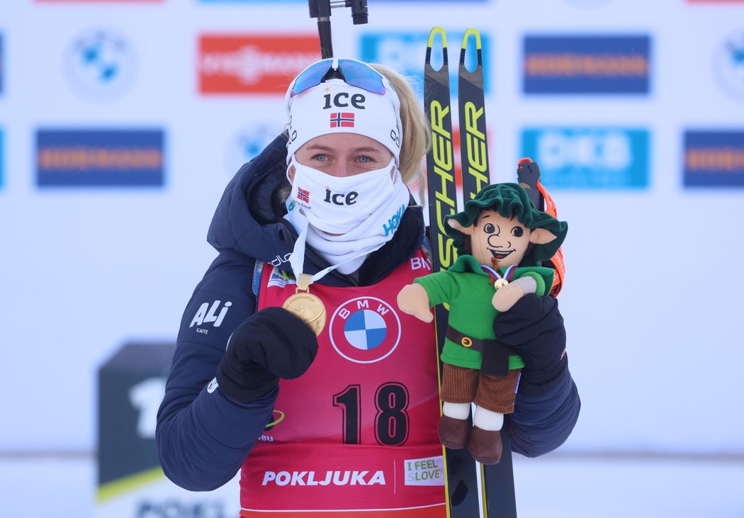 Tirill Eckhoffová ovládla sobotní sprint po bezchybné střelbě