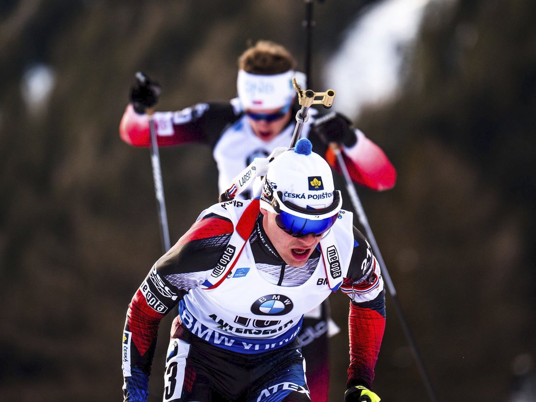 Český biatlonista Michal Krčmář skončil v sobotní stíhačce v italské Anterselvě na 12. místě