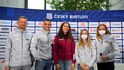 Čeští biatlonisté Vítězslav Hornig, Michal Krčmář, Simona Bubeníčková, Tereza Voborníková a Markéta Davidová na tiskové konferenci před zahájením nové sezony
