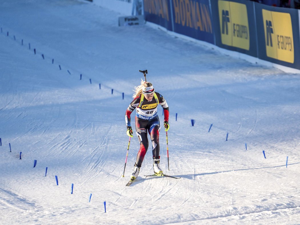 Eva Puskarčíková sice na střelnici ani jednou nechybovala, i tak ve sprintu skončila až na 51. místě