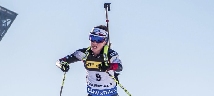 Norský Holmenkollen nabízí závodníkům parádní výhled na skokanské můstky. Veronika Vítková byla ve sprintu nejlepší českou závodnicí, skončila na 13. místě