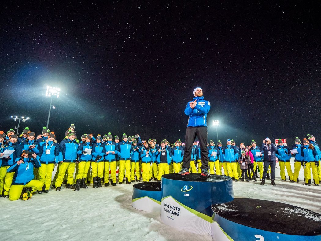 Michalu Šlesingrovi aplaudovali po závodě všichni pořadatelé včetně světových hvězd biatlonu