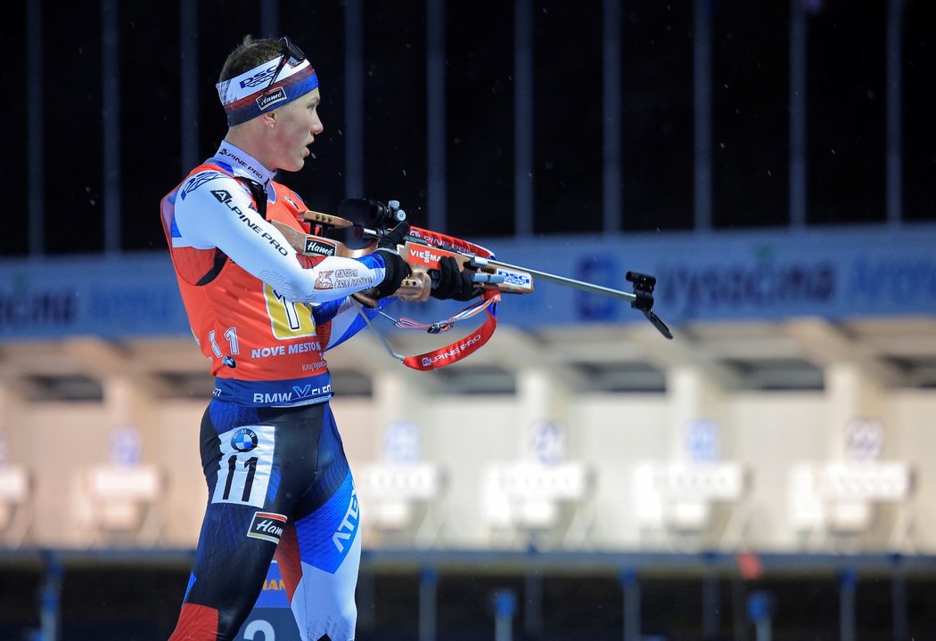 Jakub Štvrtecký zhatil naděje české štafety na lepší umístění, musel na tři trestná kola