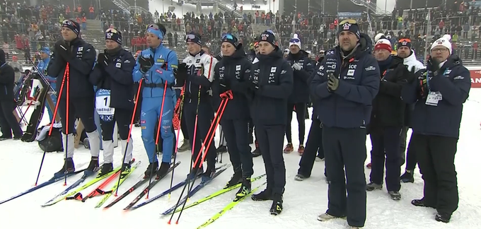 Biatlon ONLINE: Světový pohár se vrací, jedou se sprinty. Pocta pro Bakkena (†27) Biatlon ONLINE: Světový pohár se vrací, jedou se sprinty. Pocta pro Bakkena (†27)