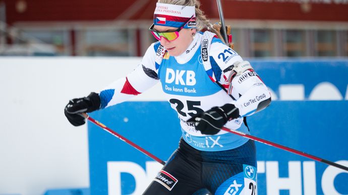 Česká biatlonistka Lucie Charvátová