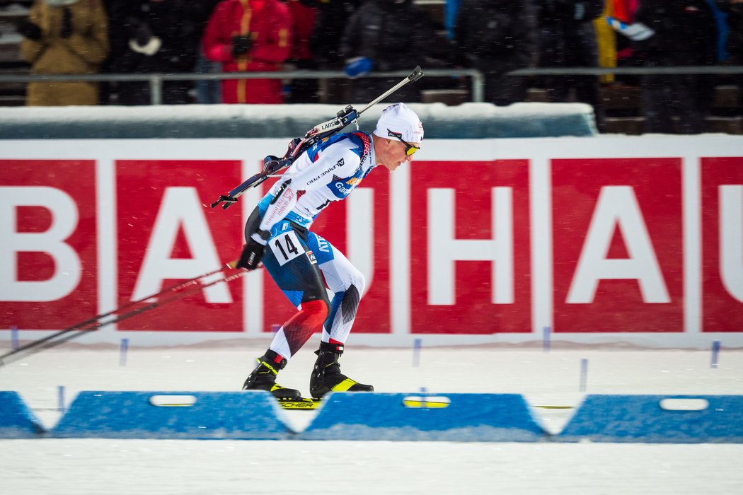 Jedna chyba, ale pomalejší běh. Jakub Štvrtecký skončil ve sprintu těsně za bodovanými místy