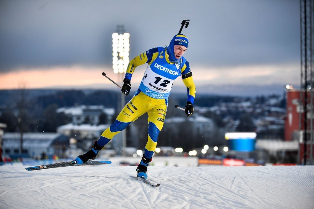 Na trati Sebastian Samuelsson válí, nikdo zatím není rychlejší než on