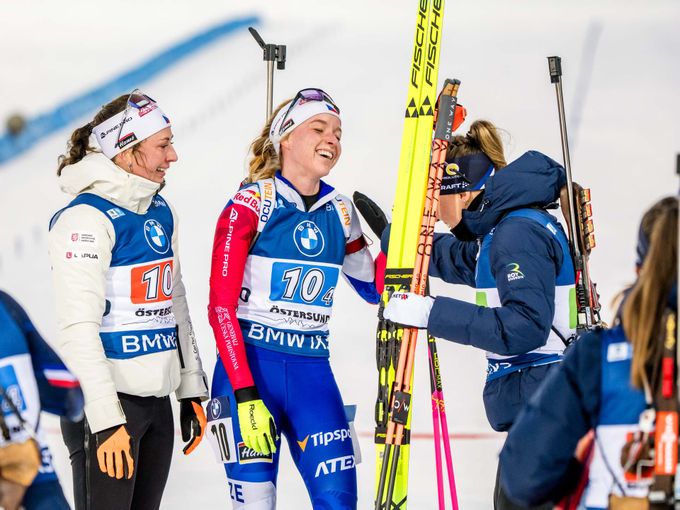 Davidová zpět mezi nejlepšími: nezvyklá úloha i nadějné náznaky. Upravit musela i střelbu Davidová zpět mezi nejlepšími: nezvyklá úloha i nadějné náznaky. Upravit musela i střelbu