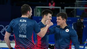 ONLINE 11. dne ZOH: Čeští curleři slaví první výhru! Nepříznivé počasí mění program ONLINE 11. dne ZOH: Čeští curleři slaví první výhru! Nepříznivé počasí mění program