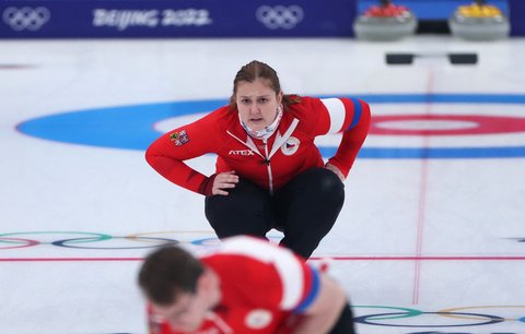 Česká curlerka Zuzana Paulová v utkání proti Velké Británii