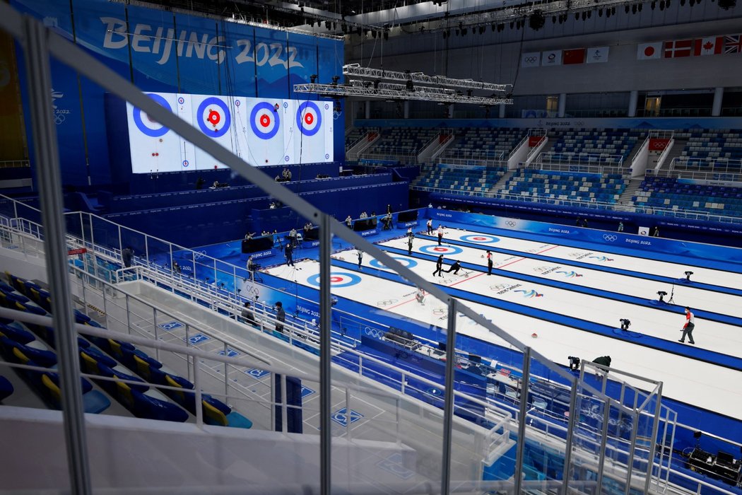 Vodní kostka proslavila letní olympijské hry v Pekingu jako scéna osmi pozlacených startů plaveckého fenoména Michaela Phelpse, během nadcházející zimní olympiády bude přestavěný architektonický skvost domovem curlerů