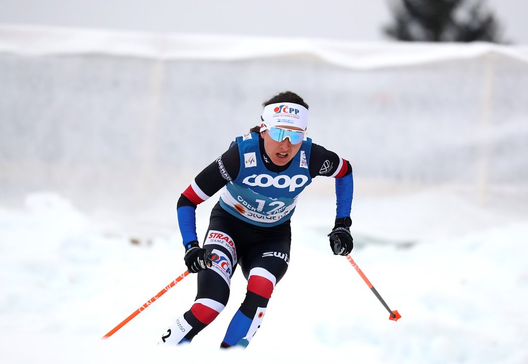 Kateřina Razýmová dojela ve skiatlonu na mistrovství světa na 14. místě