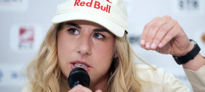 Ester Ledecká se ohlédla za uplynulou sezonou, co chystá do té další?