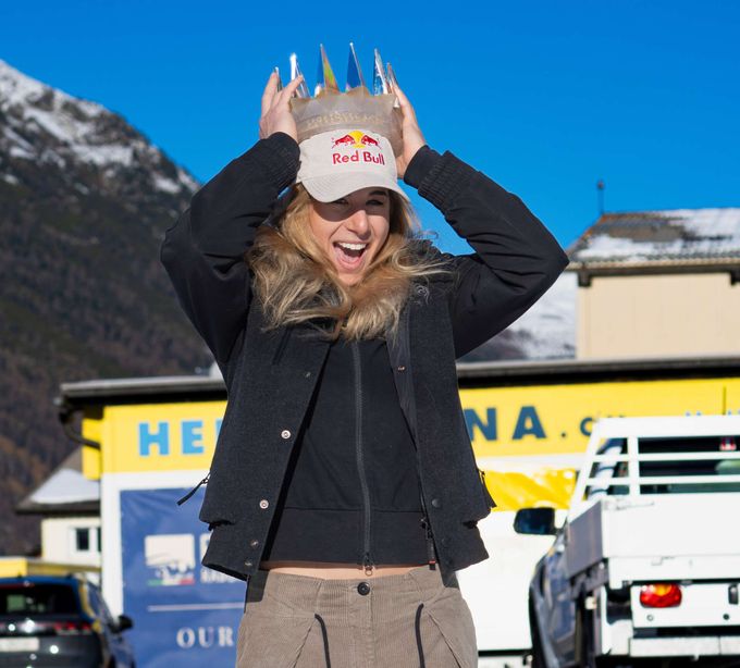 Ledecká je potřetí Sportovkyní roku! Korunovace s předstihem, další výhrou stíhá legendy Ledecká je potřetí Sportovkyní roku! Korunovace s předstihem, další výhrou stíhá legendy