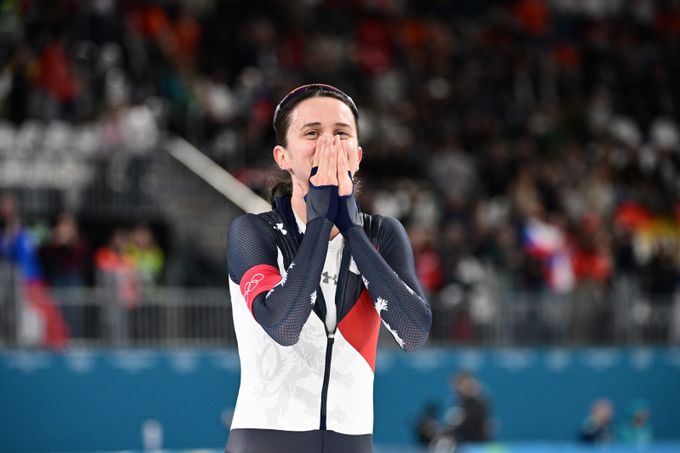 Hrdinka Sáblíková! Česká legenda i přes nemoc bojovala na pětce, skončila jedenáctá Hrdinka Sáblíková! Česká legenda i přes nemoc bojovala na pětce, skončila jedenáctá