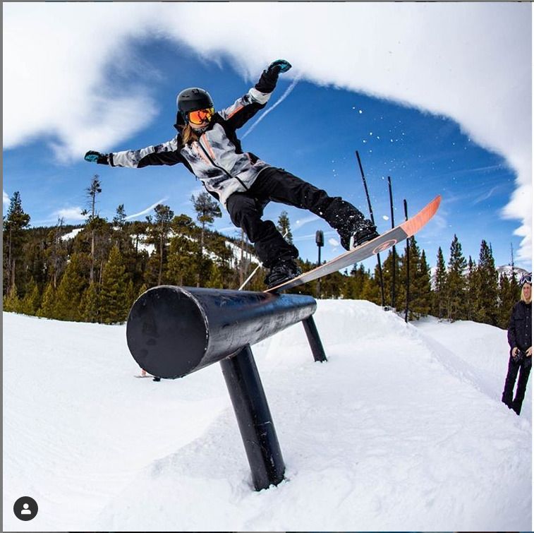 Česká snowboardistka Šárka Pančochová