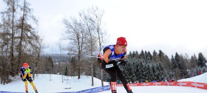 Pavel Churavý obsadil v úvodním závodu sdruženářů na mistrovství světa ve Val di Fiemme dvanácté místo