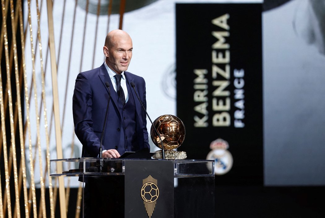 Zidane označil Benzemu za nejlepšího francouzského útočníka
