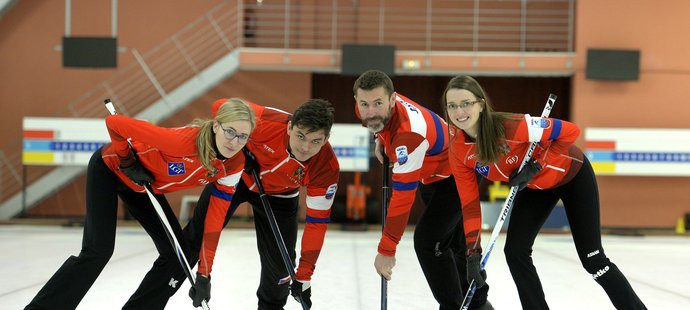 Český curling se v posledních letech zvedá, ženy se chtějí do Koreje podívat také