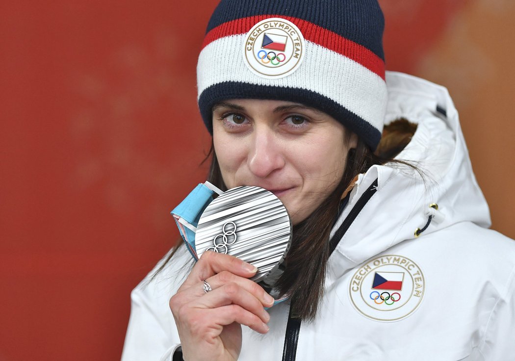 Martina Sáblíková se stříbrnou medailí z olympiády v Pchjongčchangu