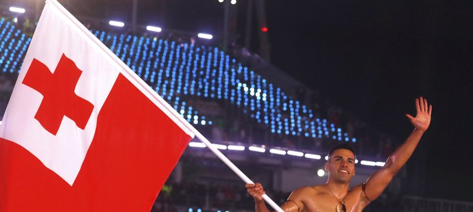 Ukradl si show pro sebe! Pita Taufatofua na zahájení olympiády v Pchjongčchangu.