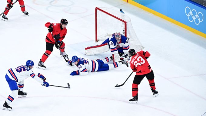 Hokej ONLINE: Kanada - USA 1:1. Velké finále! Makar z ostrého úhlu srovnal boj o zlato Hokej ONLINE: Kanada - USA 1:1. Velké finále! Makar z ostrého úhlu srovnal boj o zlato