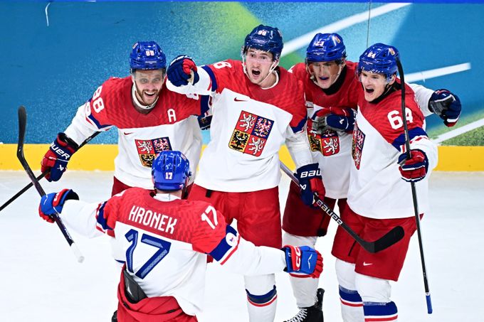ONLINE: Česko - Dánsko. Hokejisté hrají na ZOH osmifinále, přejdou přes Olesena a spol.? ONLINE: Česko - Dánsko. Hokejisté hrají na ZOH osmifinále, přejdou přes Olesena a spol.?