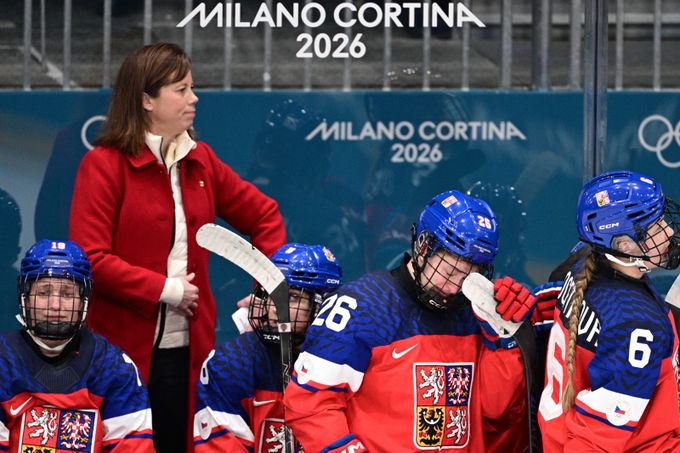 Ženská reprezentace na rozcestí: Konec ve čtvrtfinále a trenérka bez smlouvy. Kudy dál? Ženská reprezentace na rozcestí: Konec ve čtvrtfinále a trenérka bez smlouvy. Kudy dál?