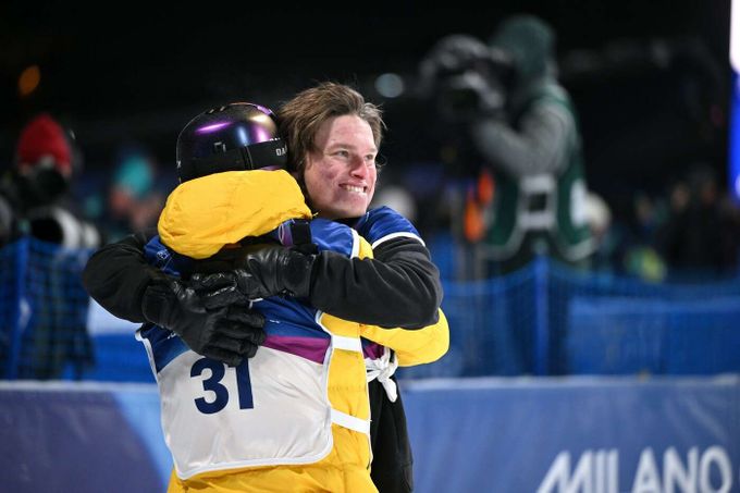 Snowboarďáci jako Coubertin. Hroneš: Neodchází se, dokud poslední jezdec nedojede Snowboarďáci jako Coubertin. Hroneš: Neodchází se, dokud poslední jezdec nedojede