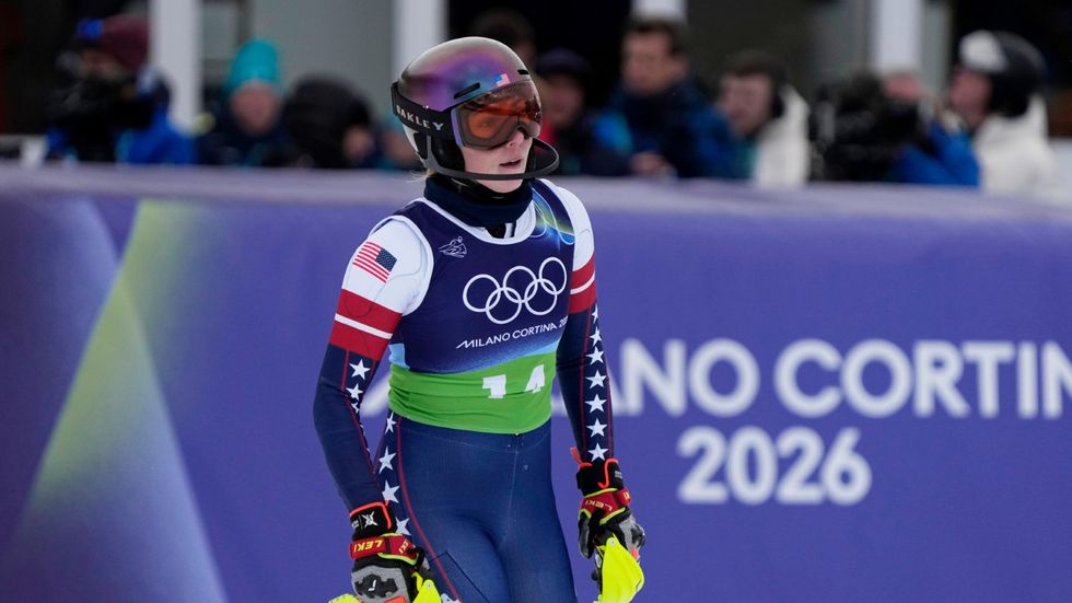Americká lyžařka Mikaela Shiffrinová nezvládla svou jízdu v týmovém závodě