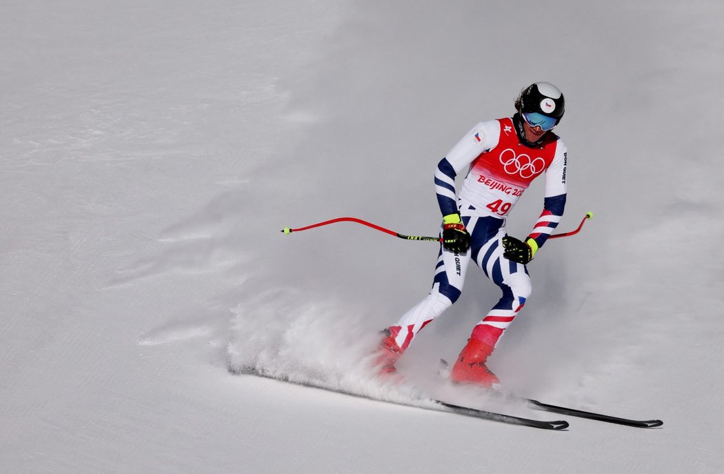 Český lyžař Jan Zabystřan během tréninku sjezdu