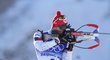 Michal Krčmář střílí v individuálním závodě mužů na ZOH v Pekingu