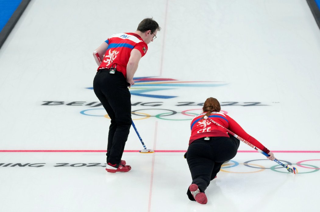 Český manželský pár Paulových ve třetím duelu na olympiádě v Pekingu