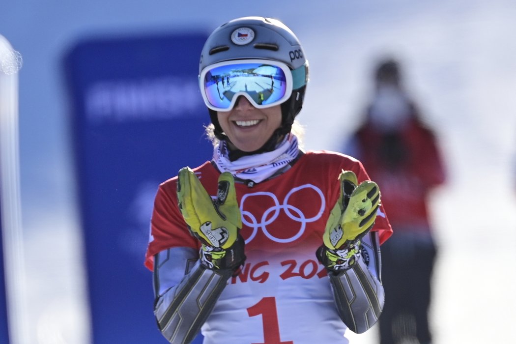 Slavnostní ceremoniál po vítězství Ester Ledecké