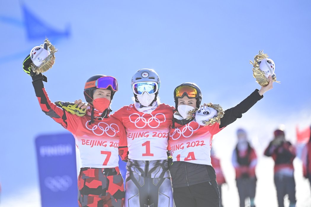 Slavnostní ceremoniál po vítězství Ester Ledecké