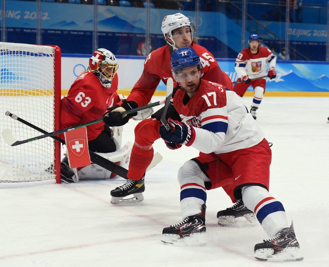 Čeští hokejisté se v osmifinále olympijského turnaje ujali vedení nad Švýcarském