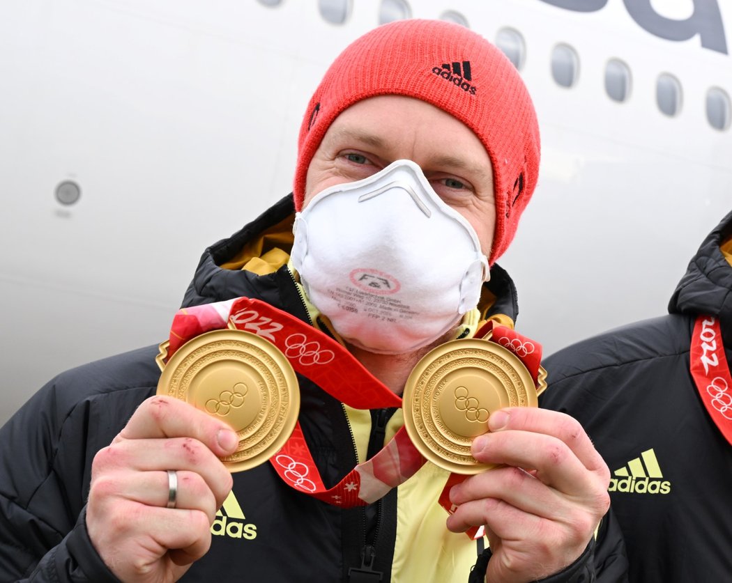Německý bobista Francesco Friedrich vybojoval v Pekingu dvě zlata