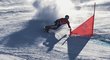 Ester Ledecká ve finále paralelního obřího slalomu snowboardistek