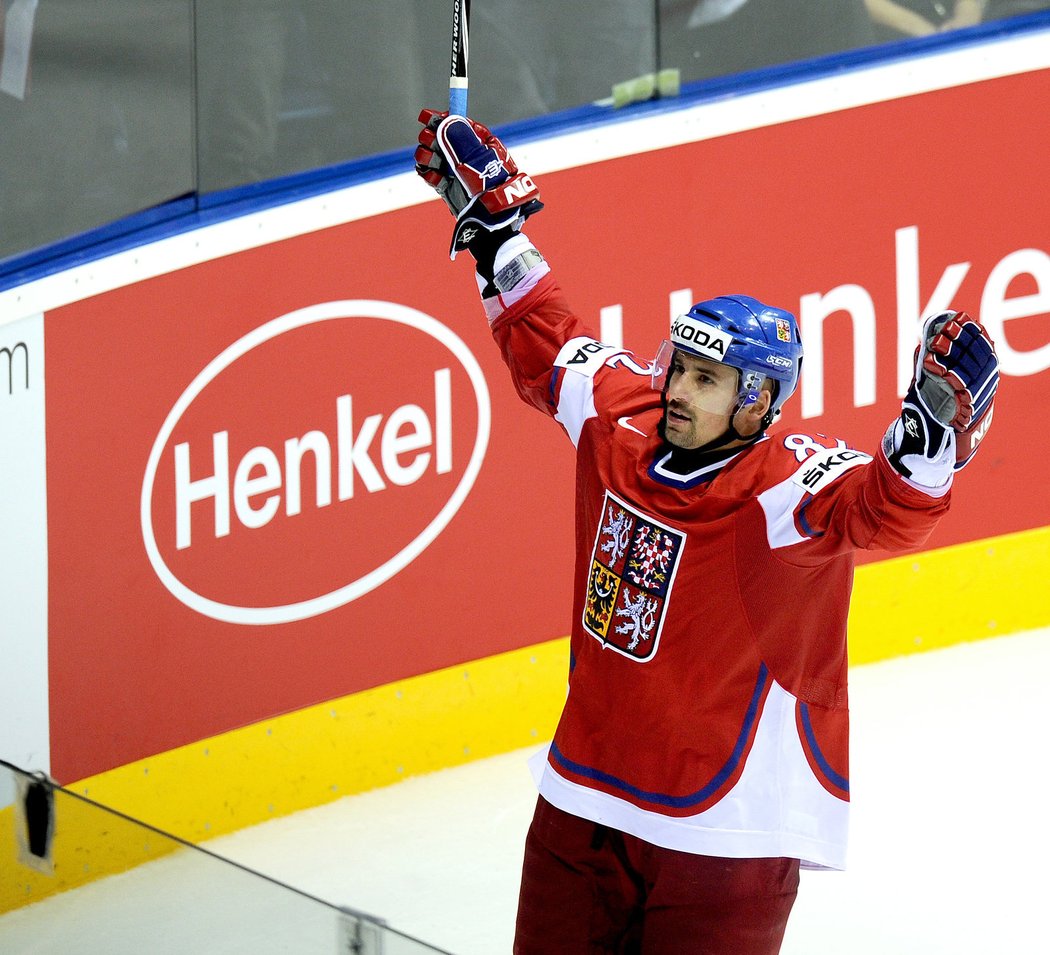 Kapitán Tomáš Plekanec povede český tým do úvodního zápasu proti Dánsku.