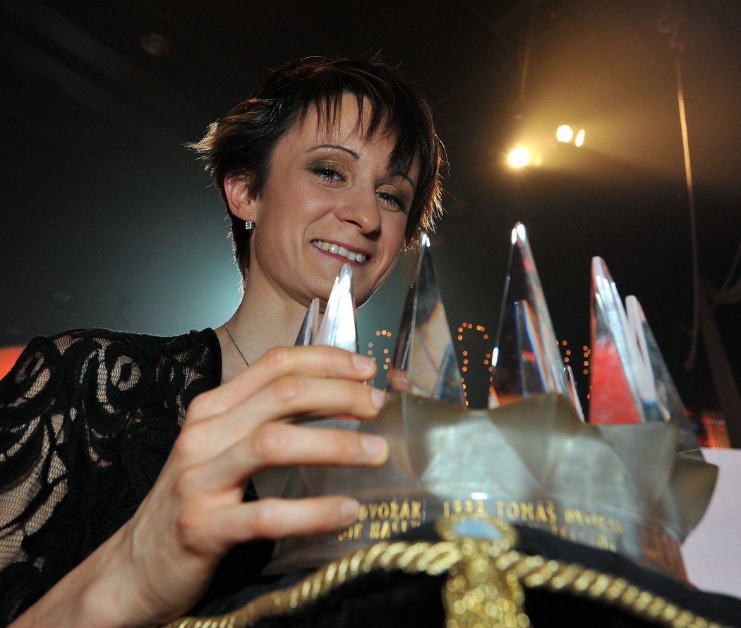 Dva roky po svém prvním triumfu si už Martina Sáblíková převzala korunku pro Sportovce roku osobně