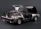 DeLorean DMC-12 z Návratu do budoucnosti: Detailní model za hříšné peníze
