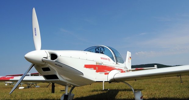 Únos na Sibiři: Zajali dvě sportovní letadla!